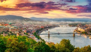 Voyages-scolaires-Pays-de-l-Est-Vienne-&-Budapest