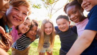 Renforcer la cohésion de classe grâce au voyage scolaire